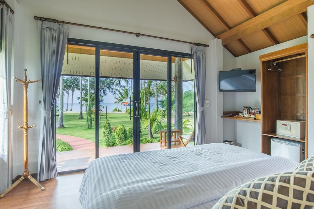 Medee Resort Ko Kut Bagian luar foto