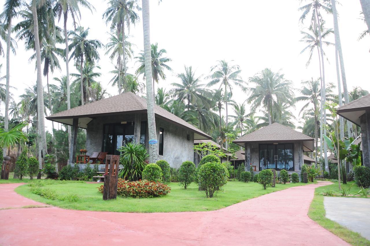Medee Resort Ko Kut Bagian luar foto