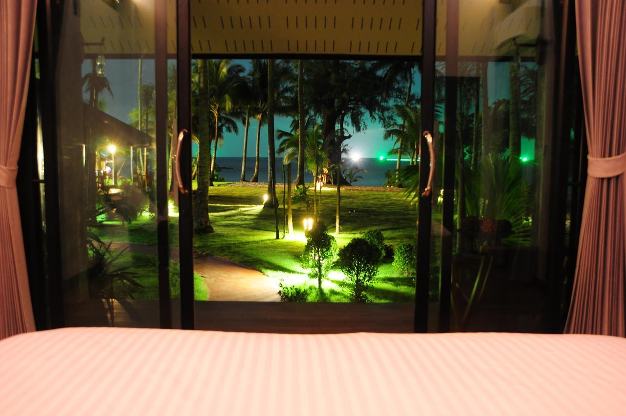 Medee Resort Ko Kut Bagian luar foto