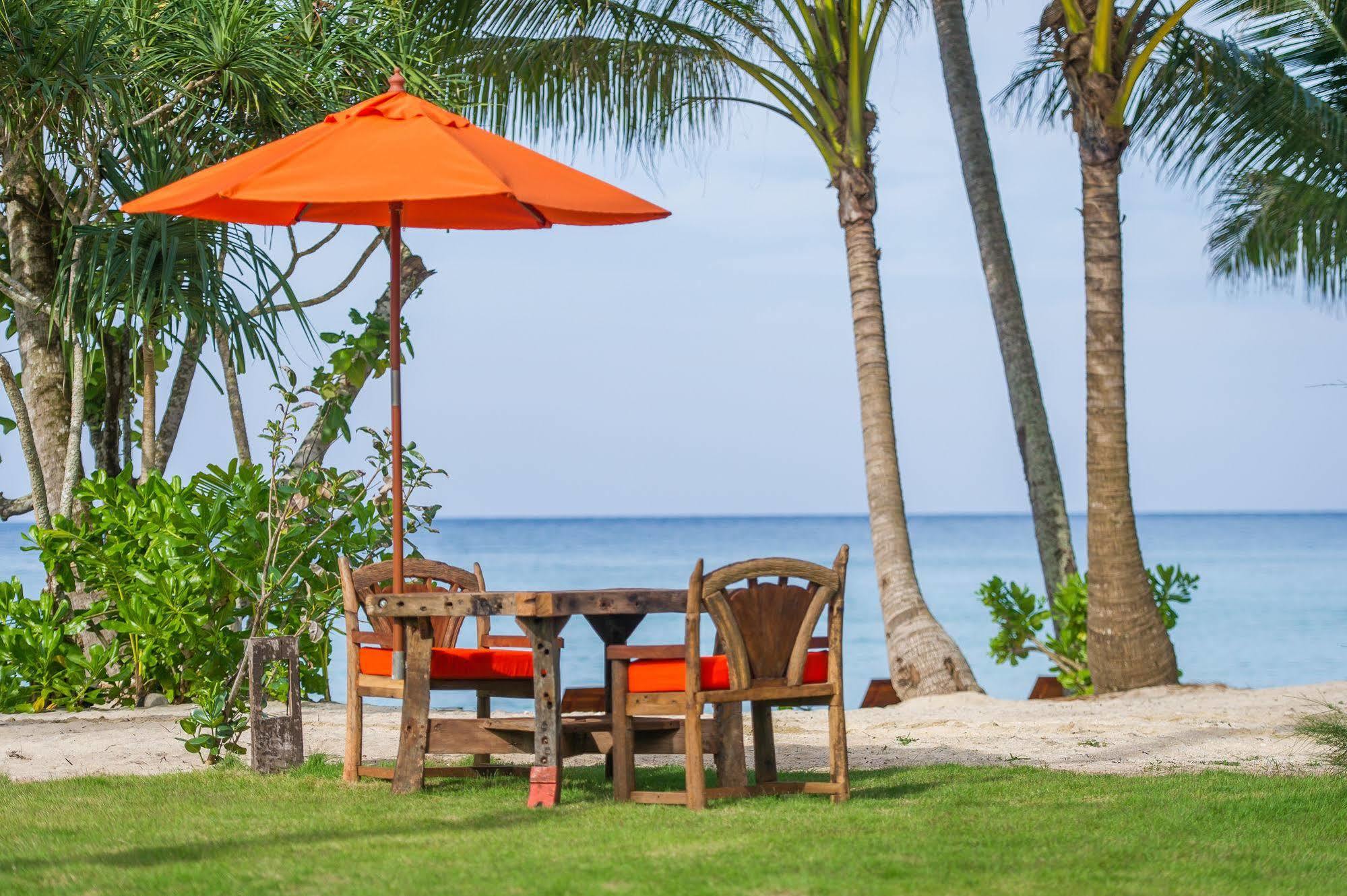 Medee Resort Ko Kut Bagian luar foto